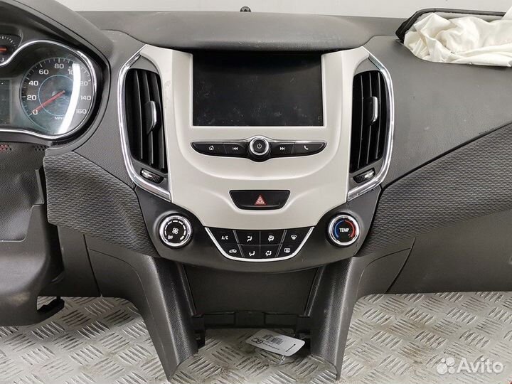 Торпедо для Chevrolet Cruze 3 (J400)