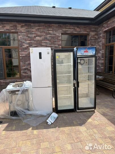 Холодильник витринный