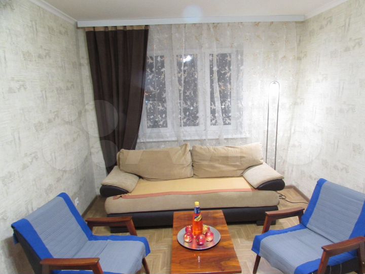 2-к. квартира, 55 м², 9/13 эт.