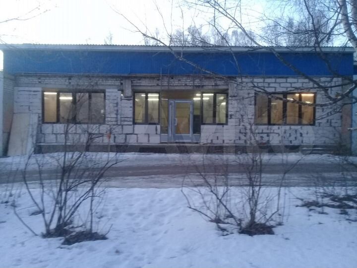 Здание, 312 м²