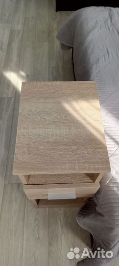 Тумба прикроватная