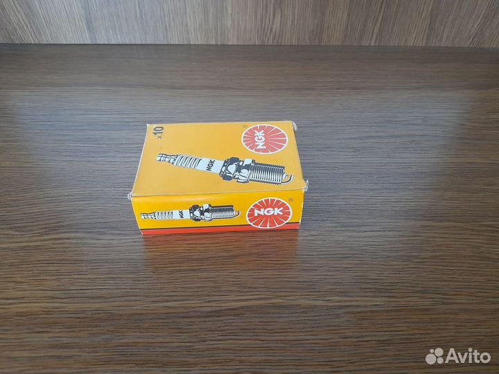 Свечи зажигания NGK