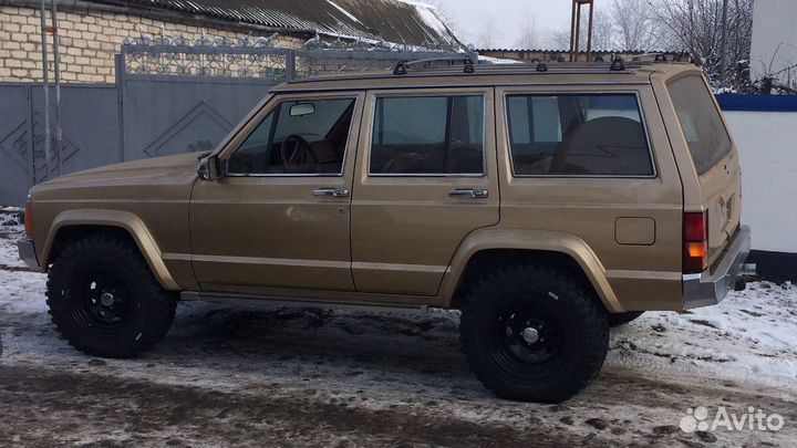 Jeep Cherokee 2.5 МТ, 1984, 200 000 км