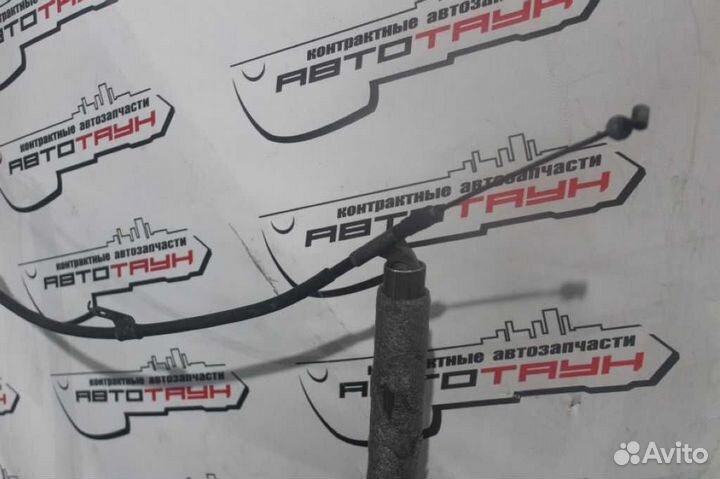 Тросик ручника nissan cedric gloria ENY34 правый 36530AG800 4WD