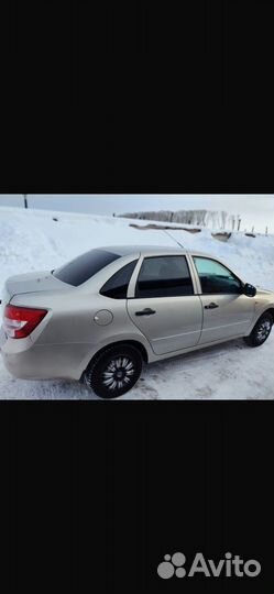 LADA Granta 1.6 МТ, 2014, 65 000 км