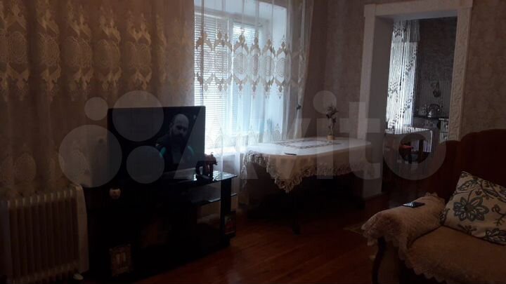 1-к. квартира, 40 м², 1/3 эт.