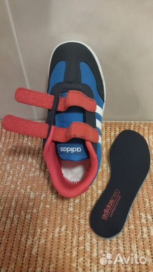 Кроссовки Adidas 32 размер