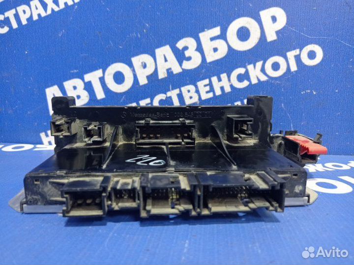 Блок реле Mercedes-Benz W220 седан 2000