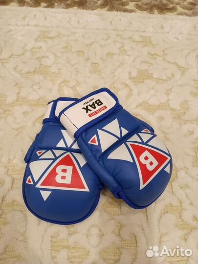 Перчатки для спорта