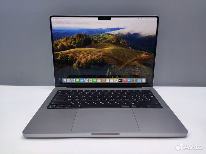 MacBook Pro 14