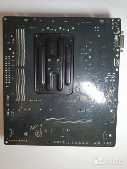 Материнская плата А320М