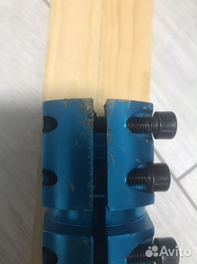 Зажим для трюкового самоката скс