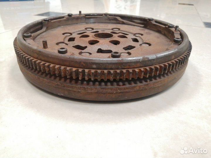 Маховик Volkswagen Transporter T5 CAA 2012