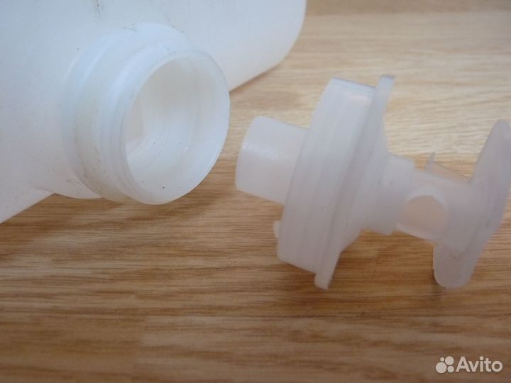 Бутыли с ручкой кулеровские 20;19-и литровые