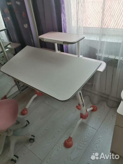 Растущая парта и стул