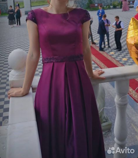 Вечернее платье