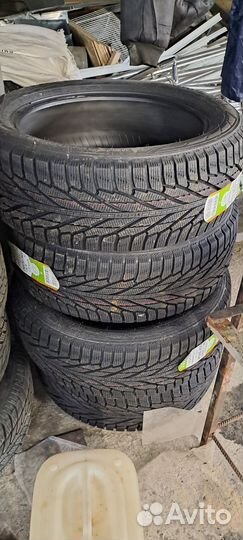 Nokian Tyres Hakka Black 2 SUV 245/50 R20 200F