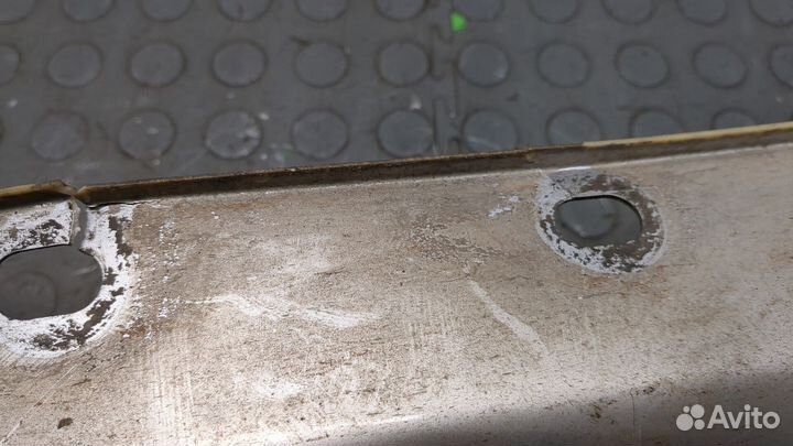 Накладка на порог левая передняя Mercedes E W211