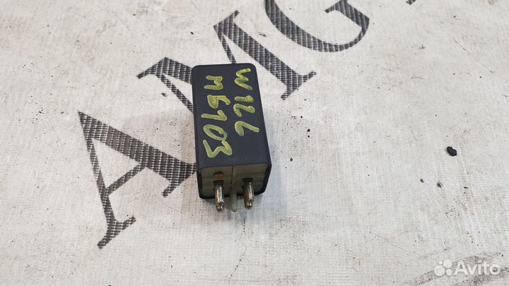 Реле освещение на Mercedes W126