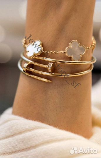 Эстетика Van Cleef: браслет с перламутровыми мотивами