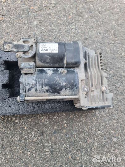 Компрессор пневмоподвески AMK mercedes w221