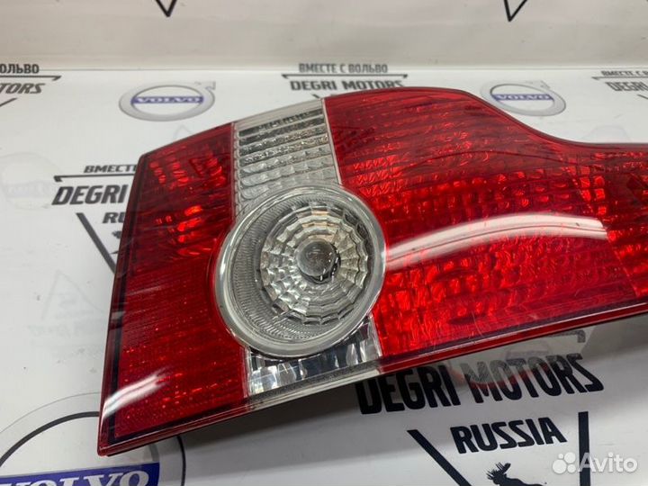 Фонарь задний левый Volvo V50 2004-2007 30678749