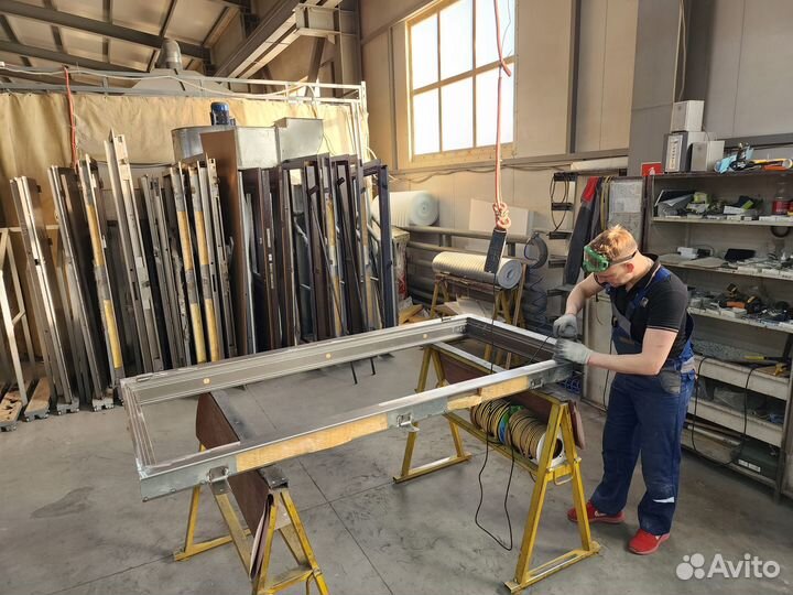 Слесарь сборщик