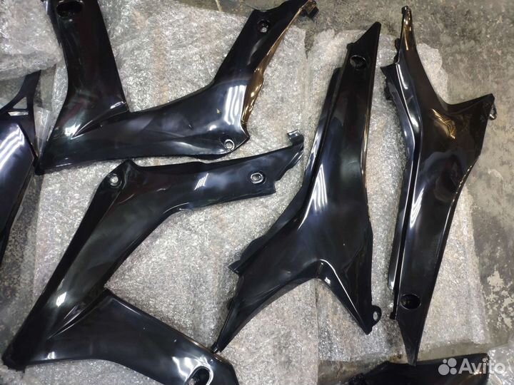 Комплект пластика BSE Z-серии