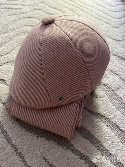 Головной убор женский