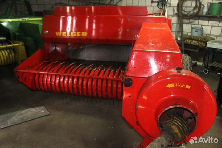 Пресс-подборщик Welger AP 52, 2001