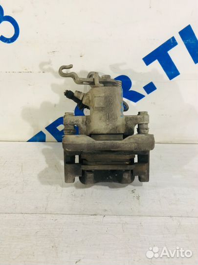 Суппорт задний левый skoda yeti 1 рест 1.6 MT