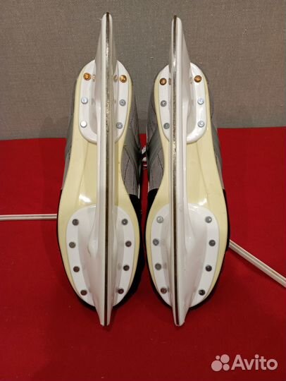 Коньки мужские 46 р