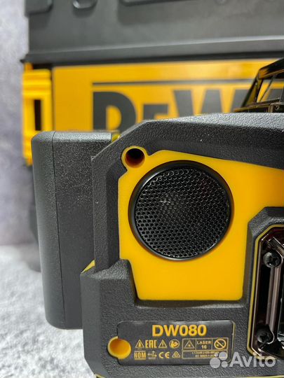 Лазерный уровень 4D Dewalt с Bluetooth