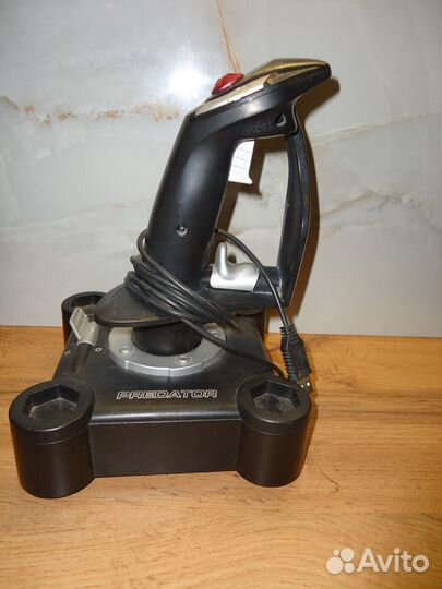 Игровой джойстик Trust Predator для пк