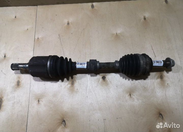 Привод передний Ford Escape 2000 год