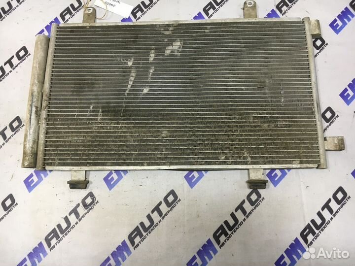 Радиатор кондиционера Сузуки SX4 Седан