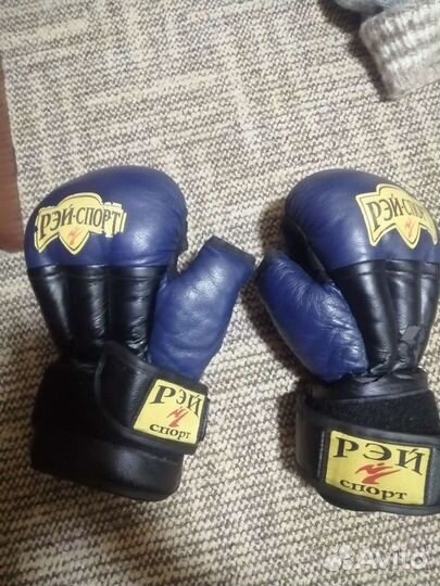 Перчатки для рукопашного боя