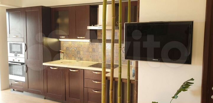 2-к. квартира, 40 м², 1/9 эт.