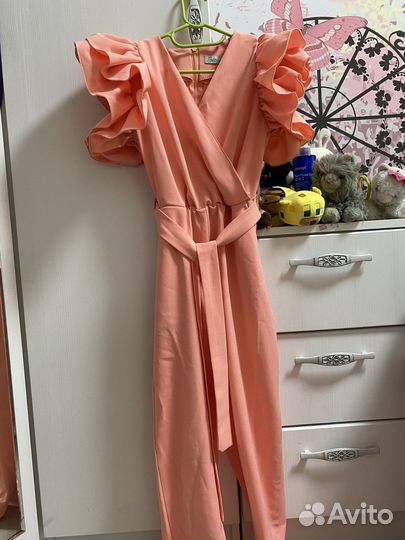 Комбинезон нарядный