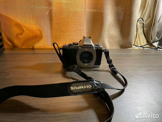 Цифровой фотоаппарат olympus E-M5