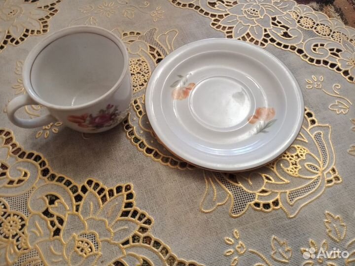 Чашечка с блюдцем гдр