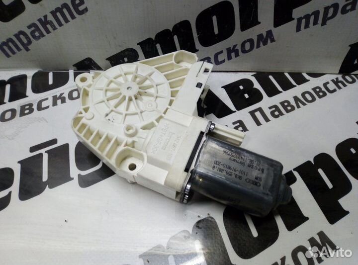 Мотор стеклоподъемника передний левый Audi Q5 8R