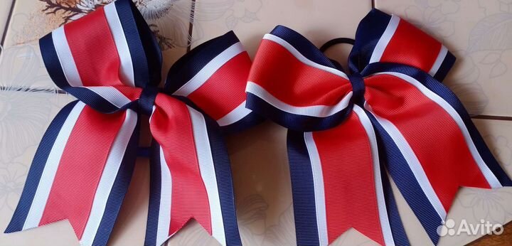 Нарядные банты/резинки для девочки