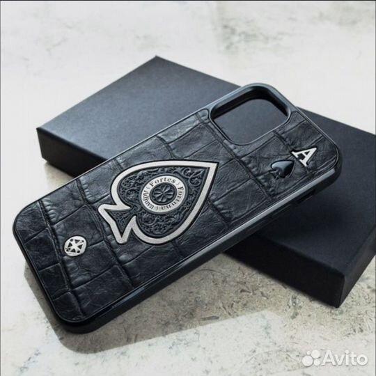 Чехол на iPhone 14 pro кожаный