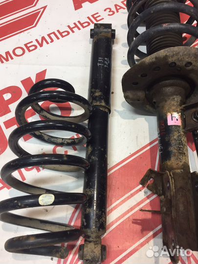 Стойки пружины Nissan X-Trail T31