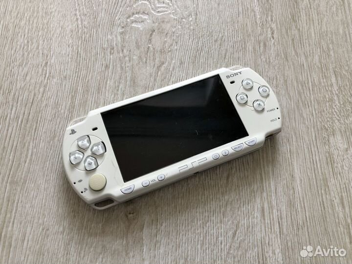 Sony PSP 2008\Отличная\Прошита\Более 100 игр