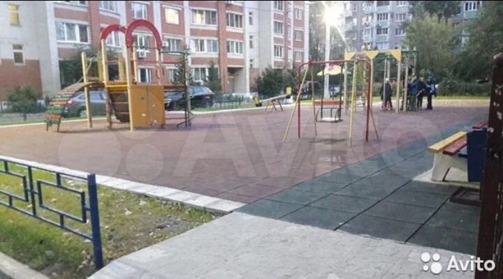 2-к. квартира, 62 м², 2/10 эт.