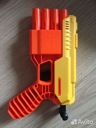 Nerf пистолет