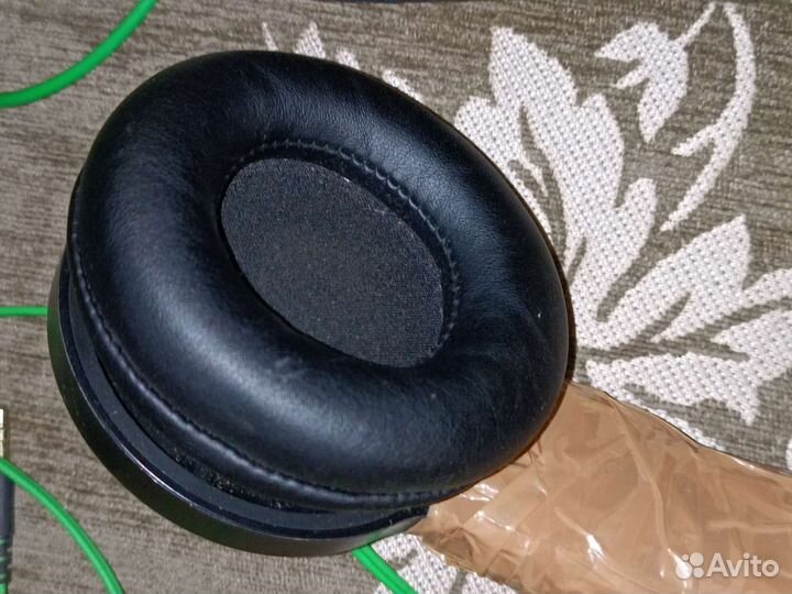 Игровые наушники Razer Kraken Essential