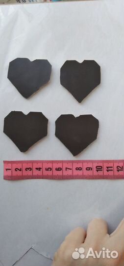 Магниты сердечки вышитые крестом день свВалентина